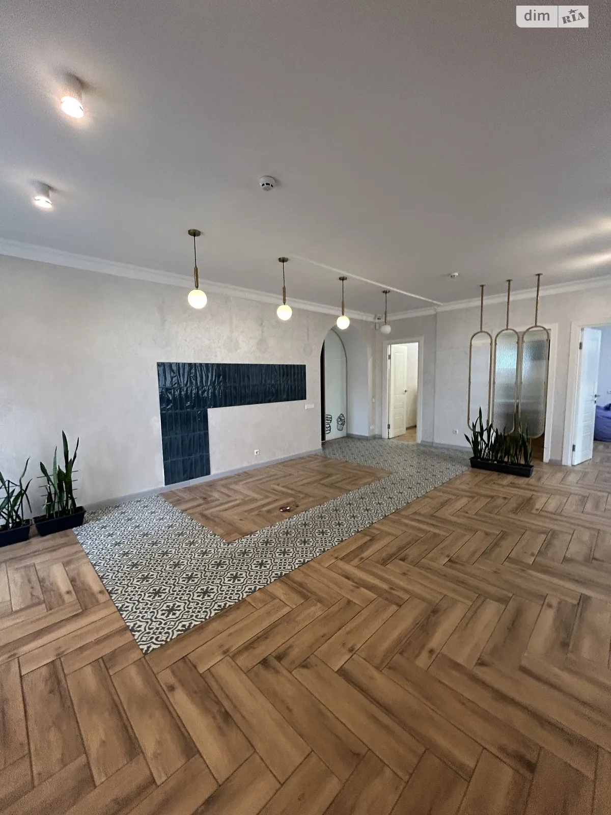 Сдается в аренду офис 78 кв. м в бизнес-центре, цена: 25000 грн - фото 1