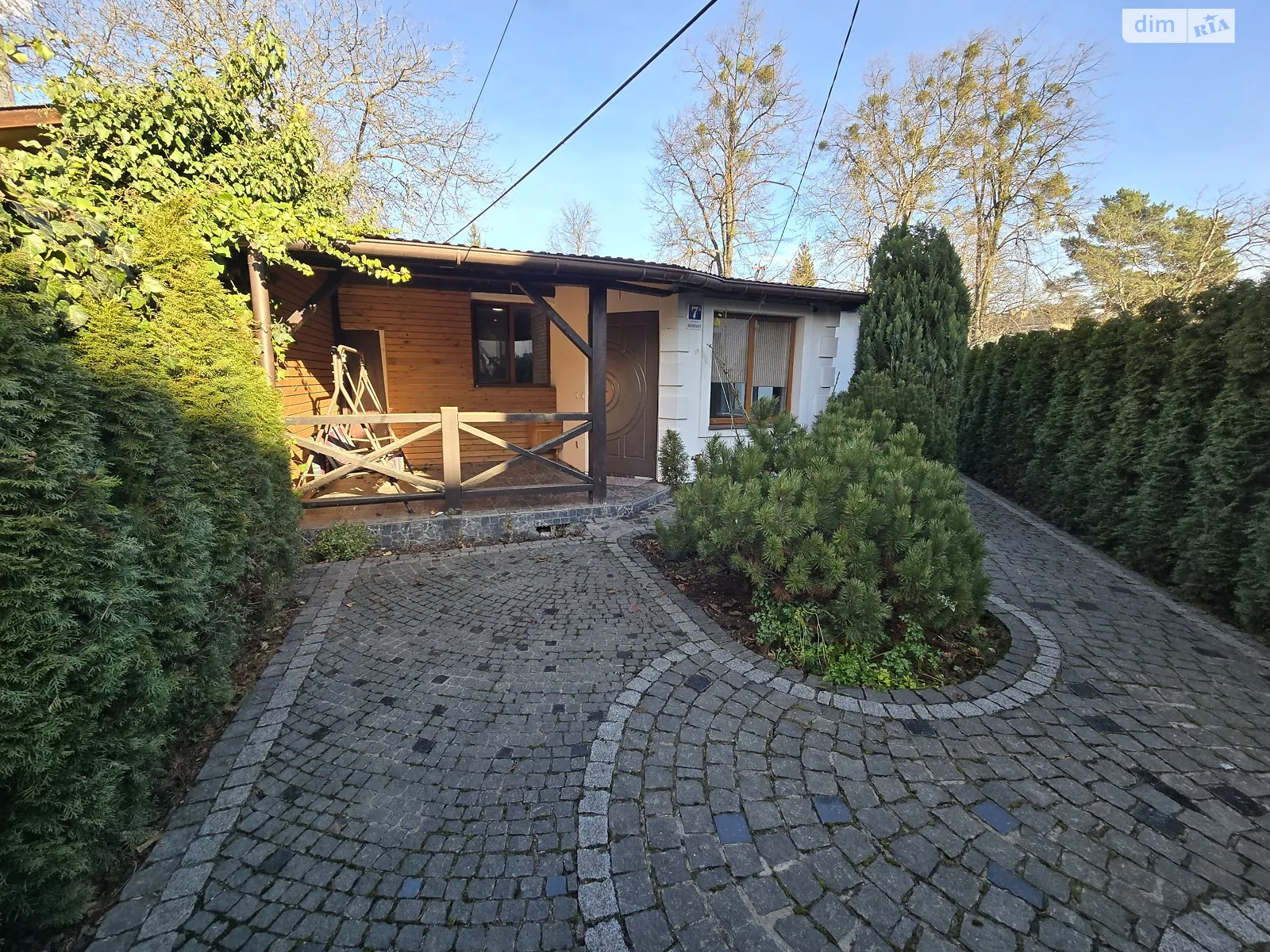 Сдается в аренду одноэтажный дом 72 кв. м с балконом, цена: 700 $ - фото 1