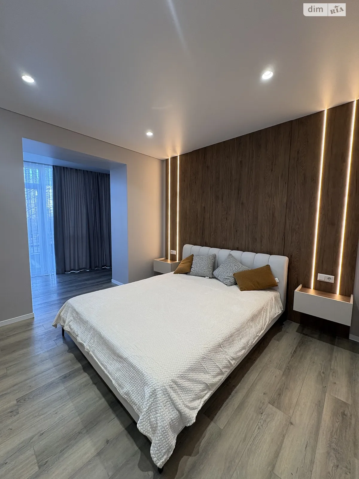 Продається 2-кімнатна квартира 82 кв. м у Чернівцях, вул. Чорновола В'ячеслава, 1 корпус 2 - фото 1