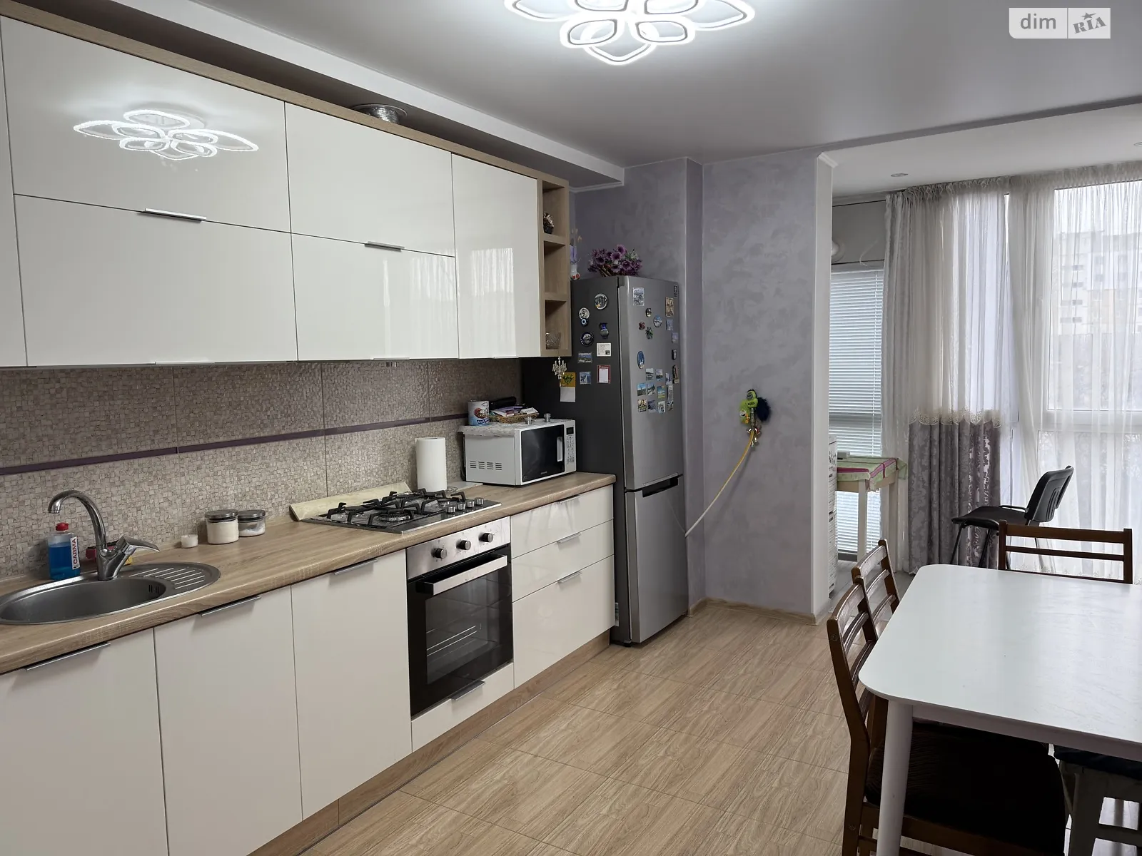 Сдается в аренду 1-комнатная квартира 50 кв. м в Виннице, ул. Пирогова, 76Б - фото 1