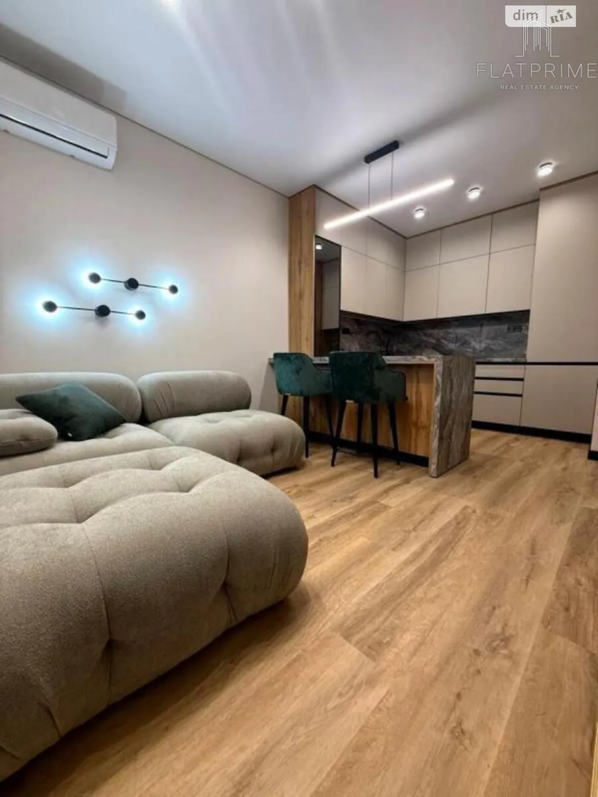 Продається 1-кімнатна квартира 44 кв. м у Києві, вул. Івана Виговського(Маршала Гречка), 40/12 - фото 1