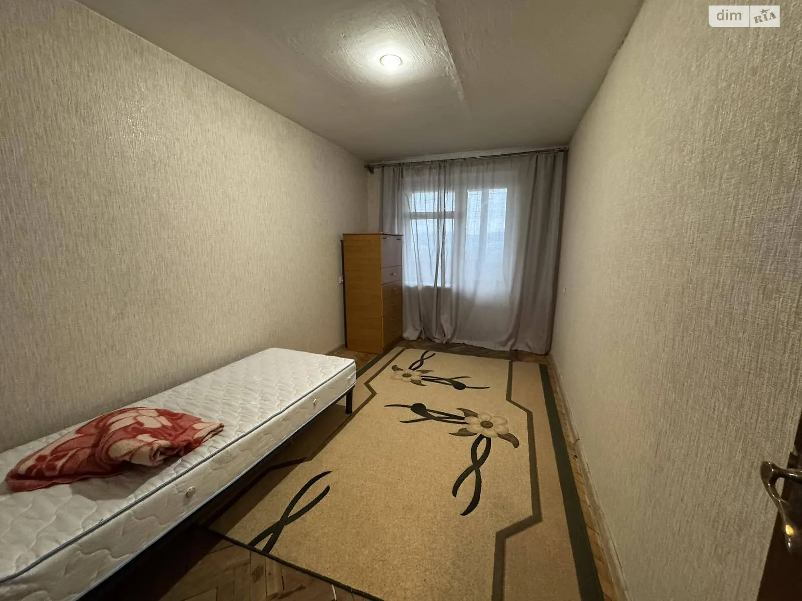 Продается 4-комнатная квартира 81 кв. м в Львове, ул. Линкольна Авраама - фото 1