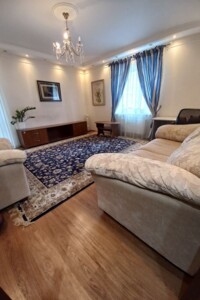 Сниму квартиру в Броварах долгосрочно