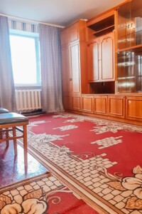 Довгострокова оренда квартири, Рівне, р‑н. Ювілейний, Соборна вулиця, буд. 275, кв. 218