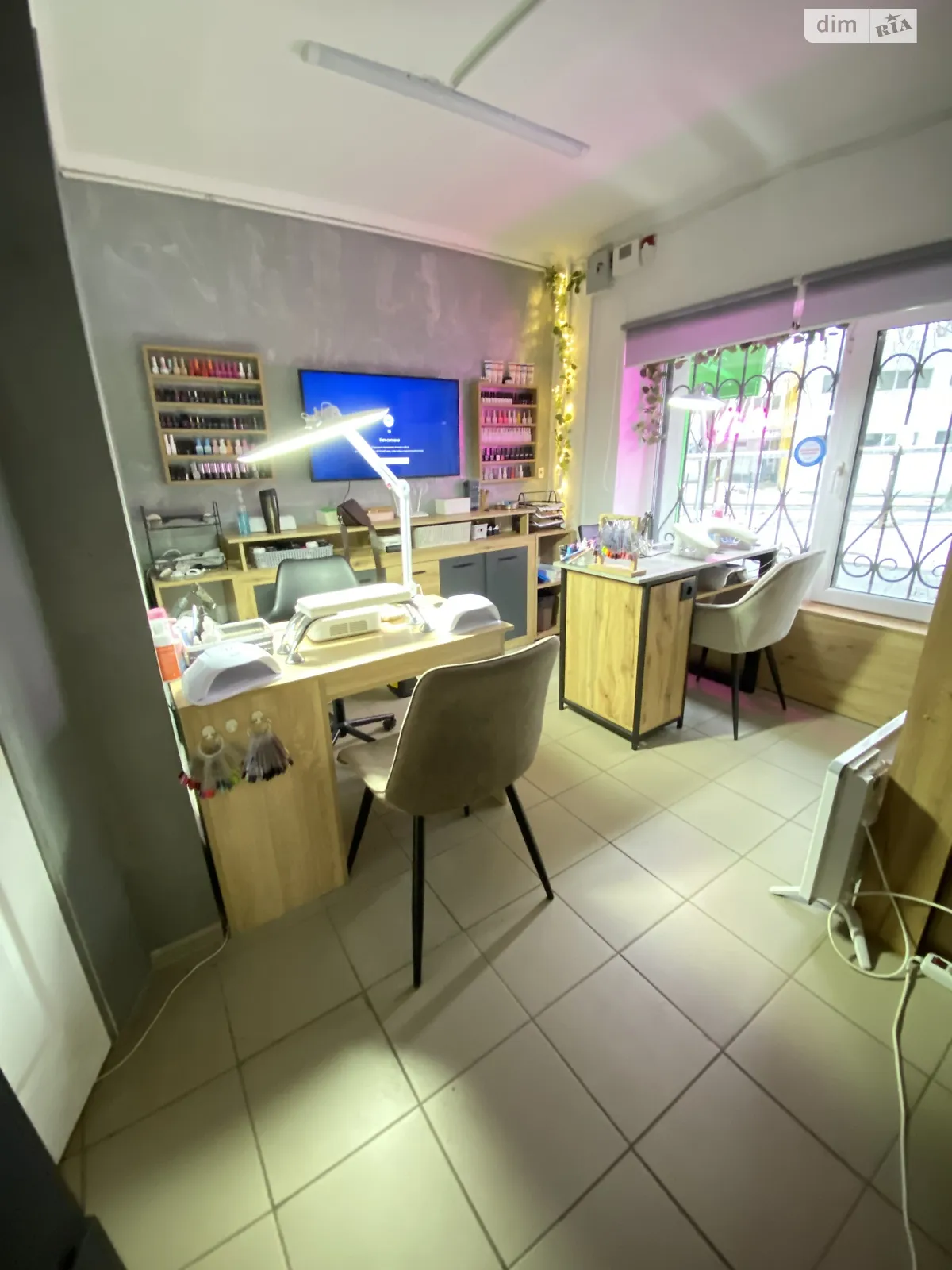 Сдается в аренду объект сферы услуг 21 кв. м в 12-этажном здании, цена: 8000 грн - фото 1