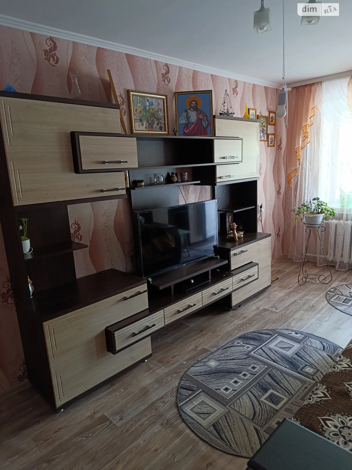 Продається 2-кімнатна квартира 43.8 кв. м у Лозовій, мкр. Мікрорайон №1 - фото 1