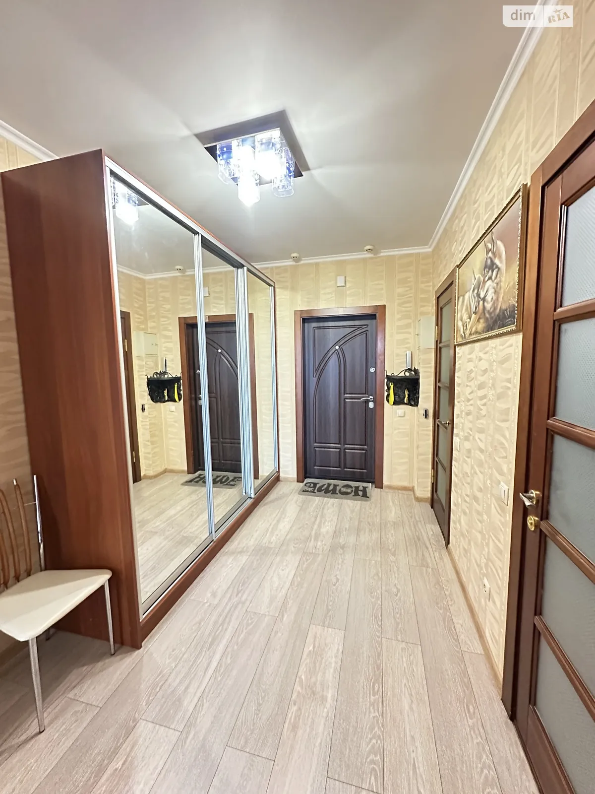 Сдается в аренду 1-комнатная квартира 56.2 кв. м в Черкассах, ул. Героев Днепра, 89 - фото 1