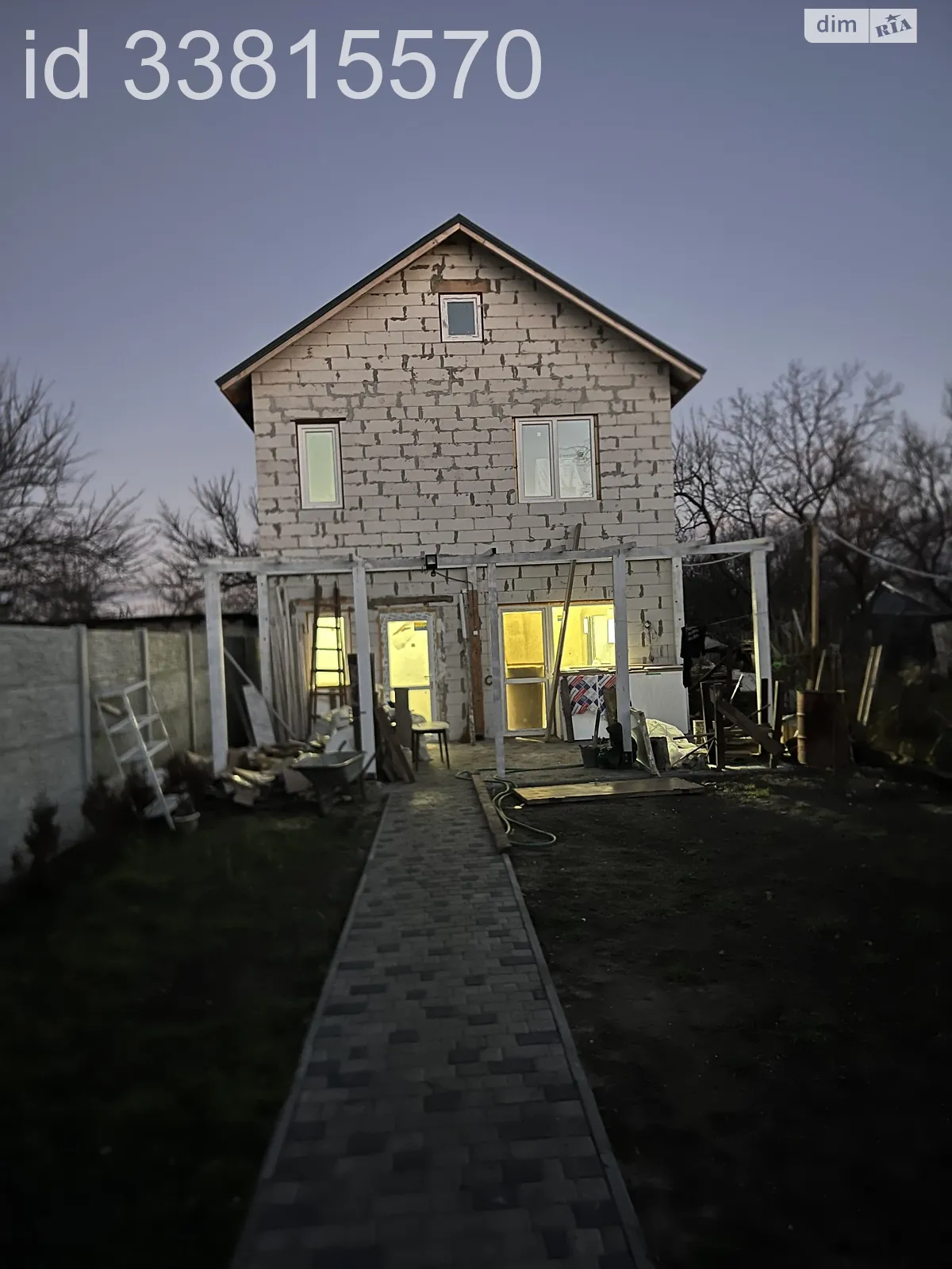 Сдается в аренду дом на 2 этажа 92 кв. м с садом, цена: 45000 грн - фото 1