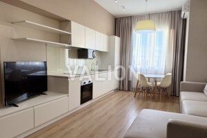 Продажа квартиры, Киев, р‑н. Черная Гора, ст.м. Зверинецкая(Дружбы народов), Андрея Верхогляда (Драгомирова) улица, дом 2А