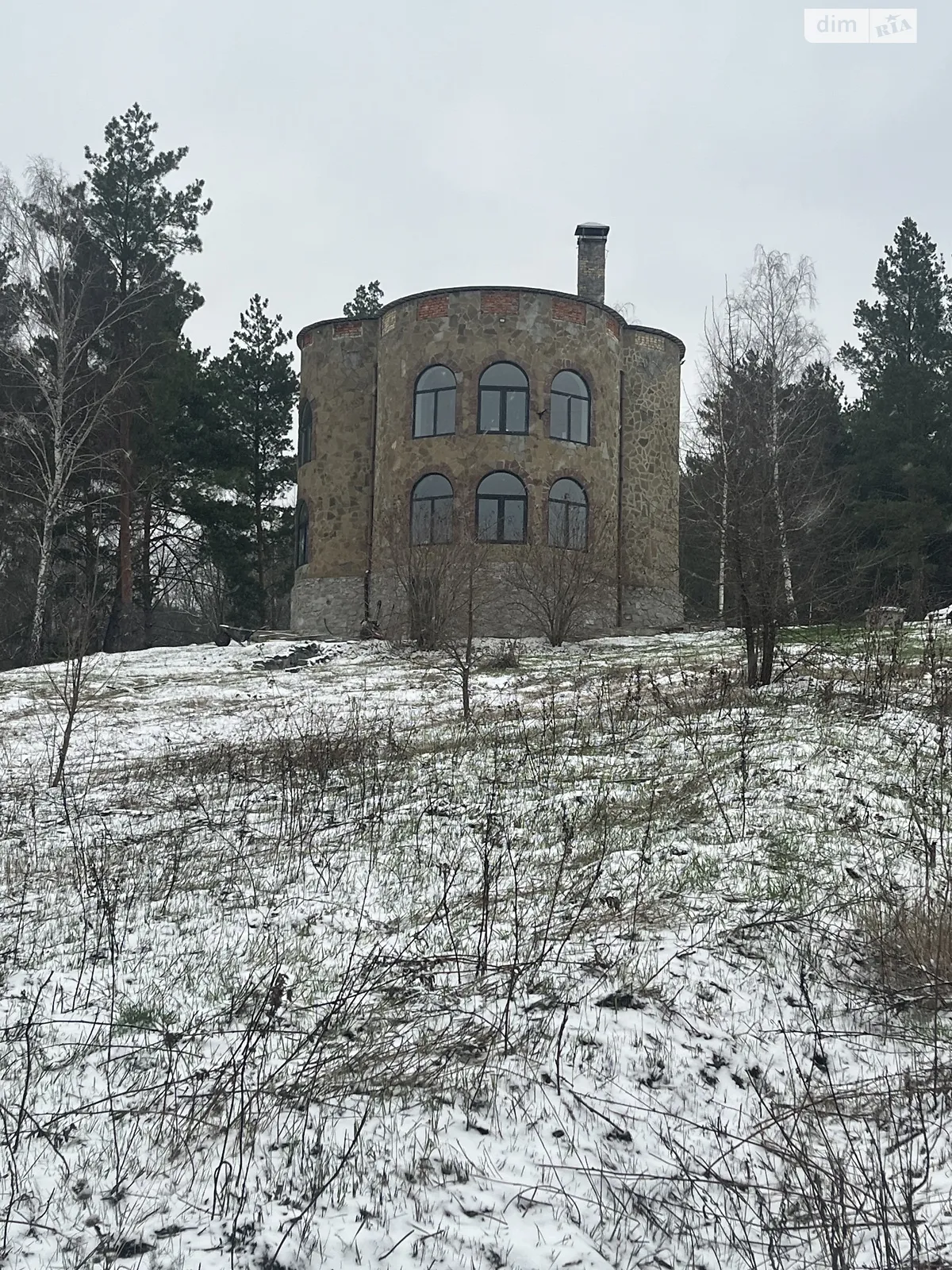 Сдается в аренду дом на 2 этажа 200 кв. м с подвалом, цена: 3500 $ - фото 1