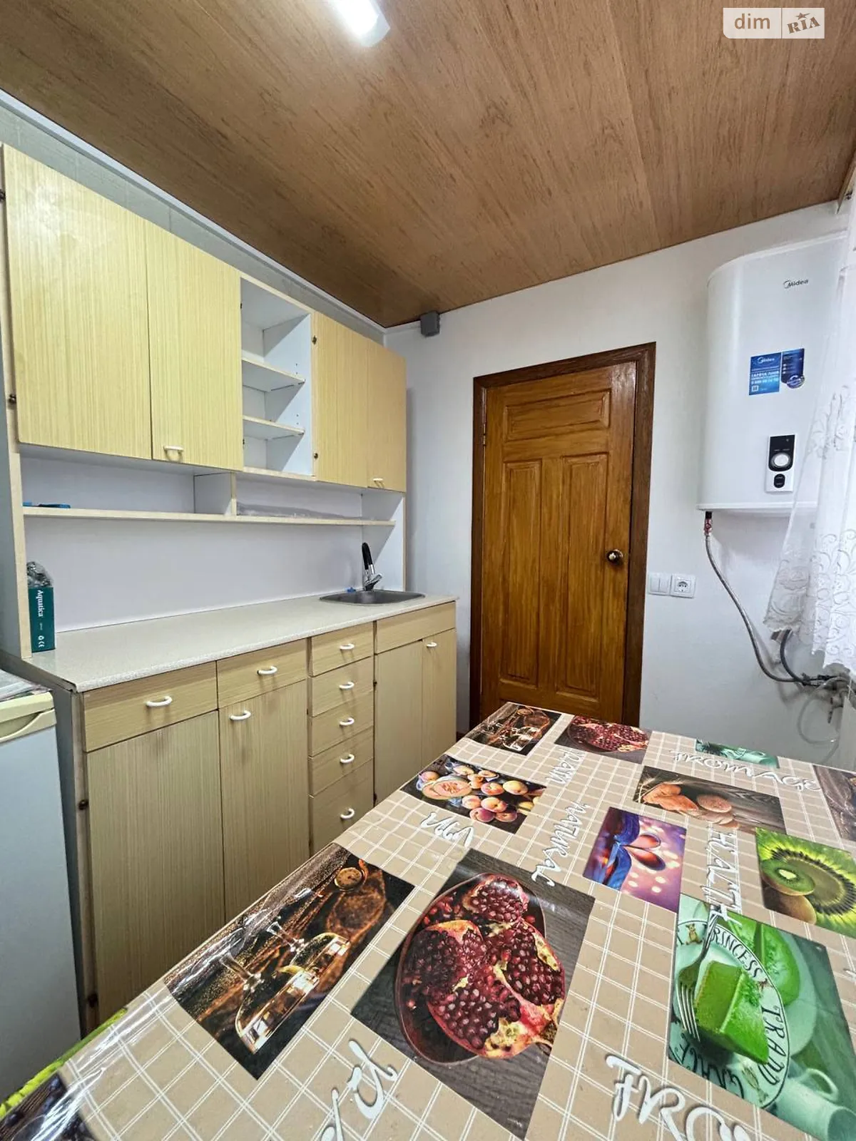 Сдается в аренду одноэтажный дом 60 кв. м с участком, цена: 10000 грн - фото 1