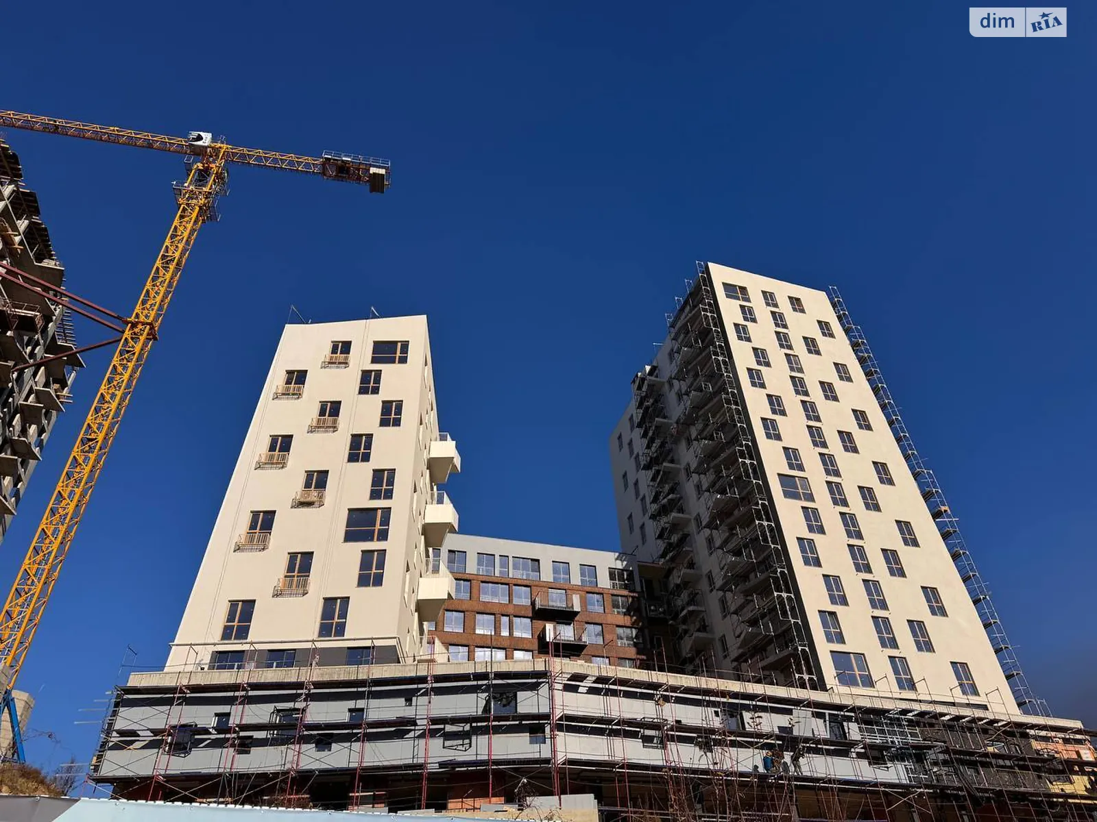 Продается 1-комнатная квартира 42.91 кв. м в Львове, ул. Студинского, 1 - фото 1