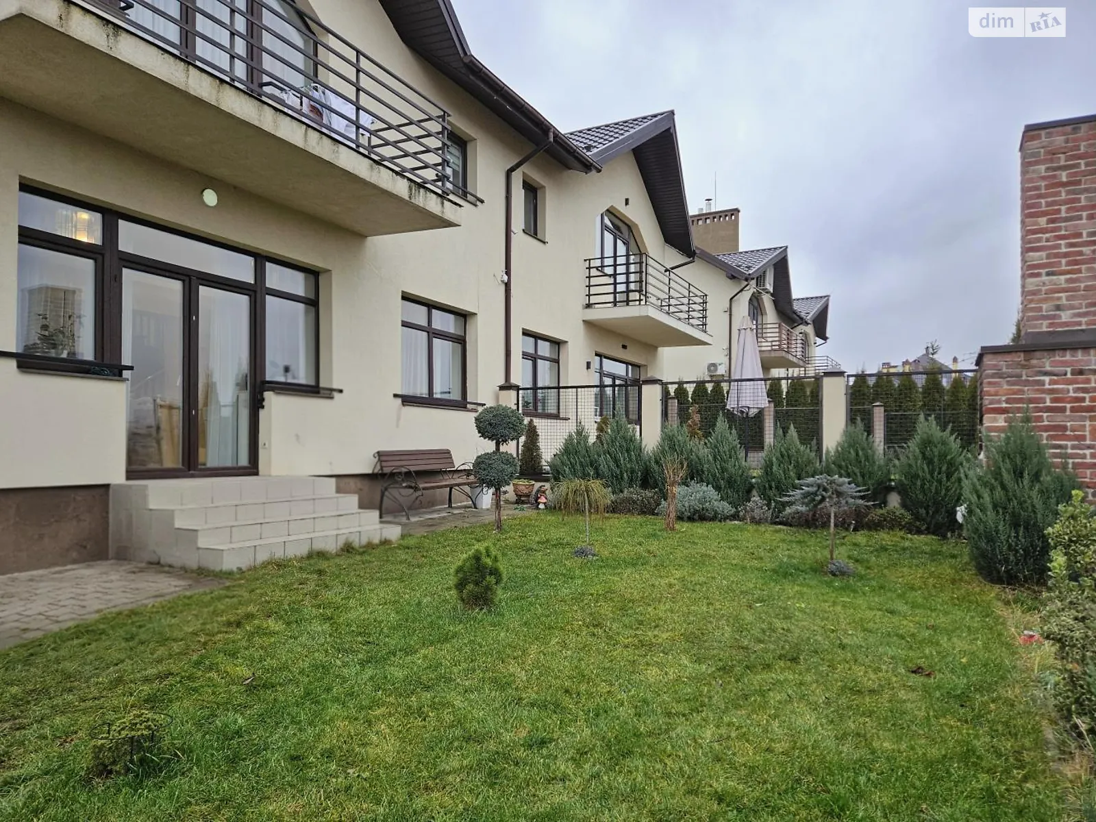 Продается дом на 2 этажа 176.4 кв. м с участком, цена: 249000 $ - фото 1