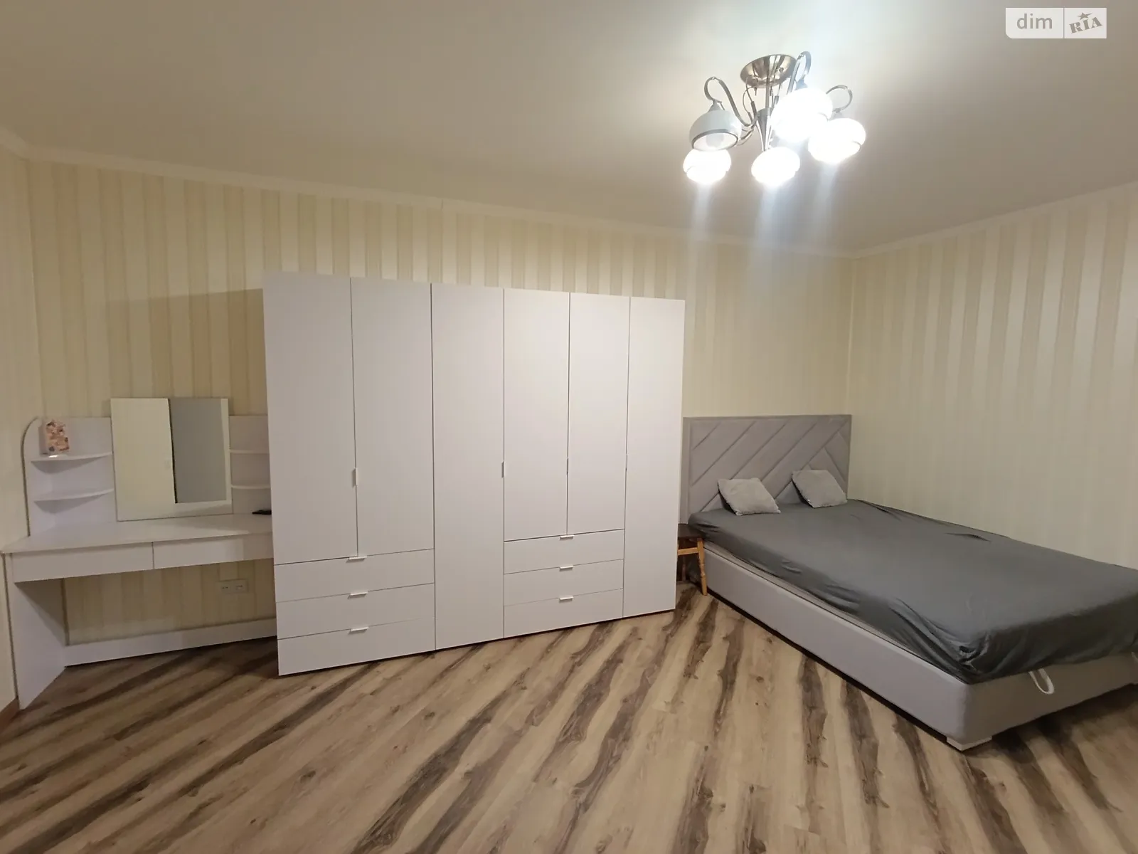 Сдается в аренду 1-комнатная квартира 45 кв. м в Виннице, ул. Вячеслава Черновола, 29 корпус 6 - фото 1