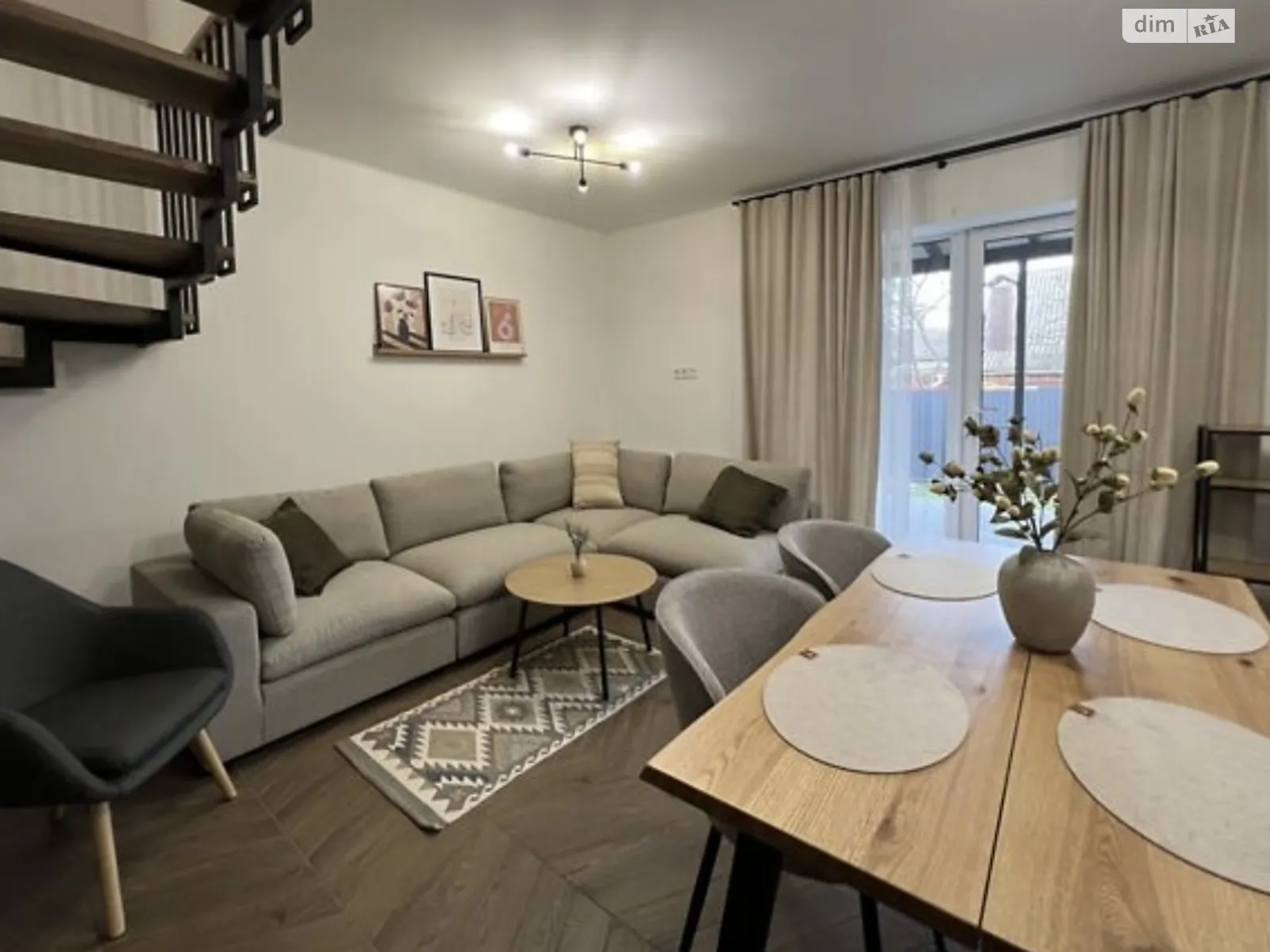 Здається в оренду будинок 2 поверховий 95 кв. м з верандою, цена: 1500 $ - фото 1