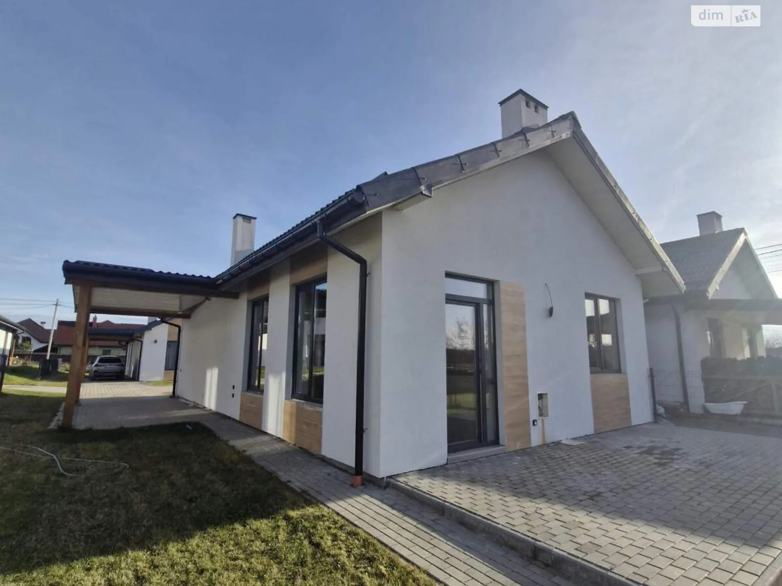 Продается одноэтажный дом 75 кв. м с гаражом, цена: 145000 $ - фото 1