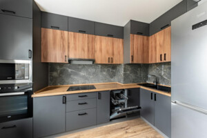 Продаж квартири, Київ, р‑н. Деміївка, ст.м. Деміївська, Ясинуватський провулок, буд. 11