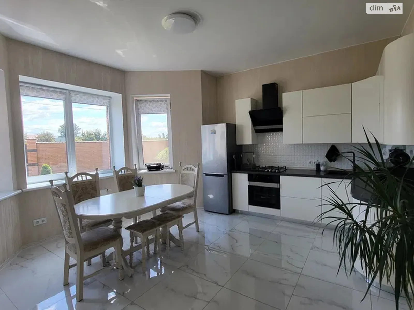 Продается дом на 2 этажа 147 кв. м с террасой, цена: 215000 $ - фото 1