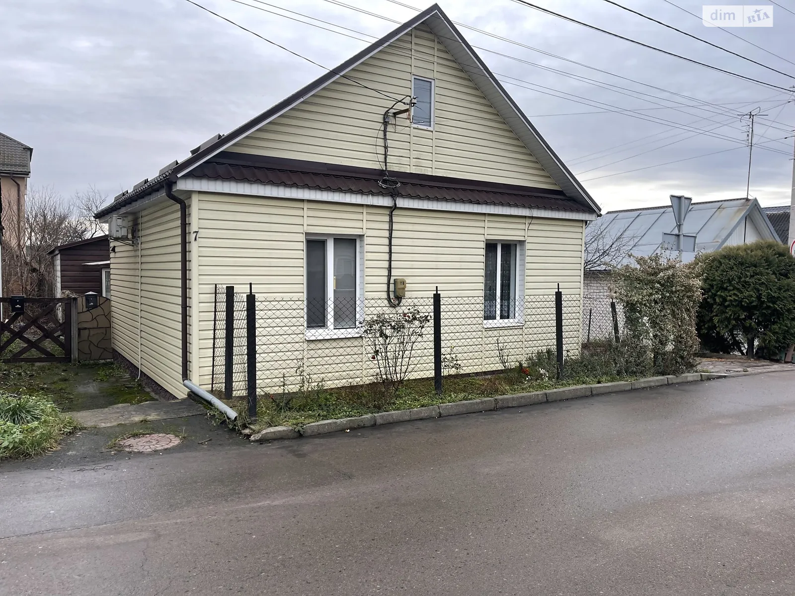 Здається в оренду одноповерховий будинок 60 кв. м з ділянкою, цена: 20000 грн - фото 1