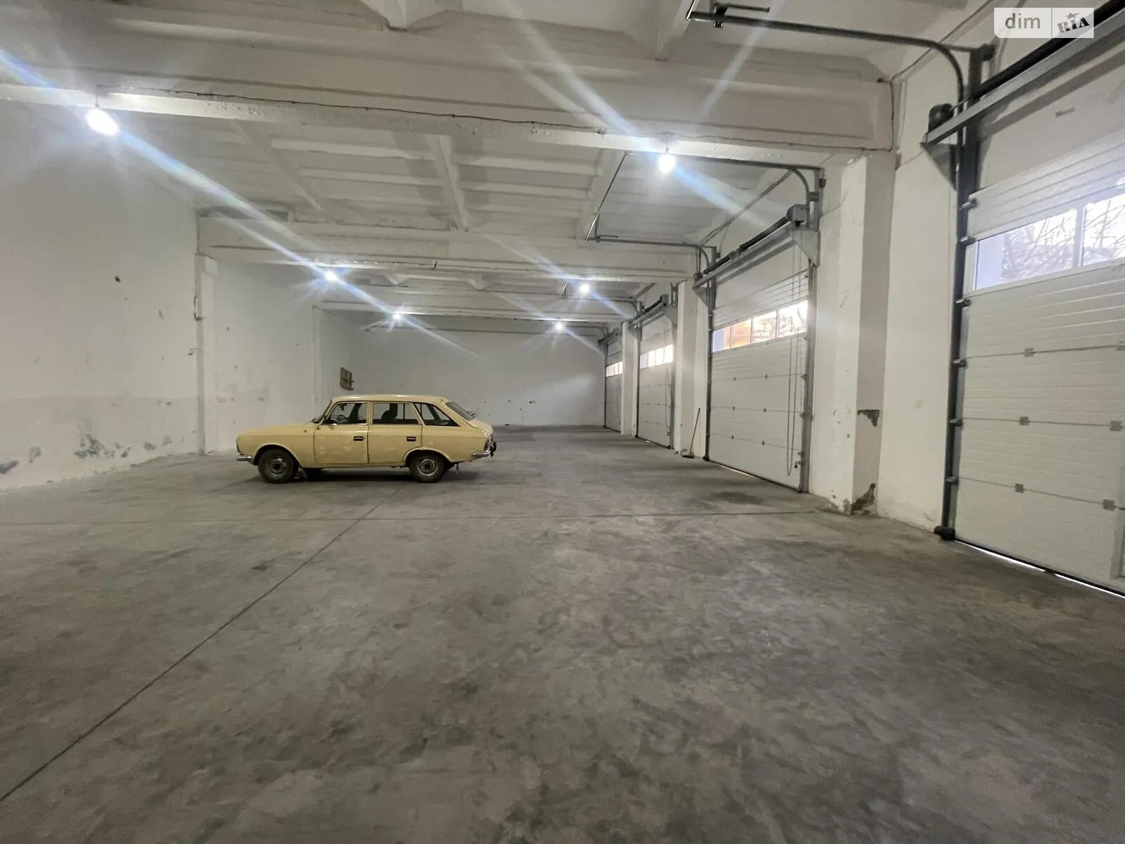 Сдается в аренду помещения свободного назначения 282 кв. м в 1-этажном здании, цена: 846 $ - фото 1