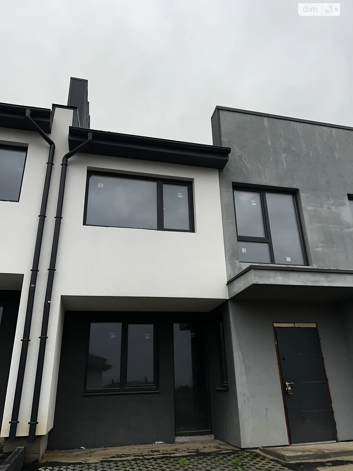 ул. Юрия Горлиса-Горского, 35/2 Счастливое Ровно, цена: 80000 $ - фото 1