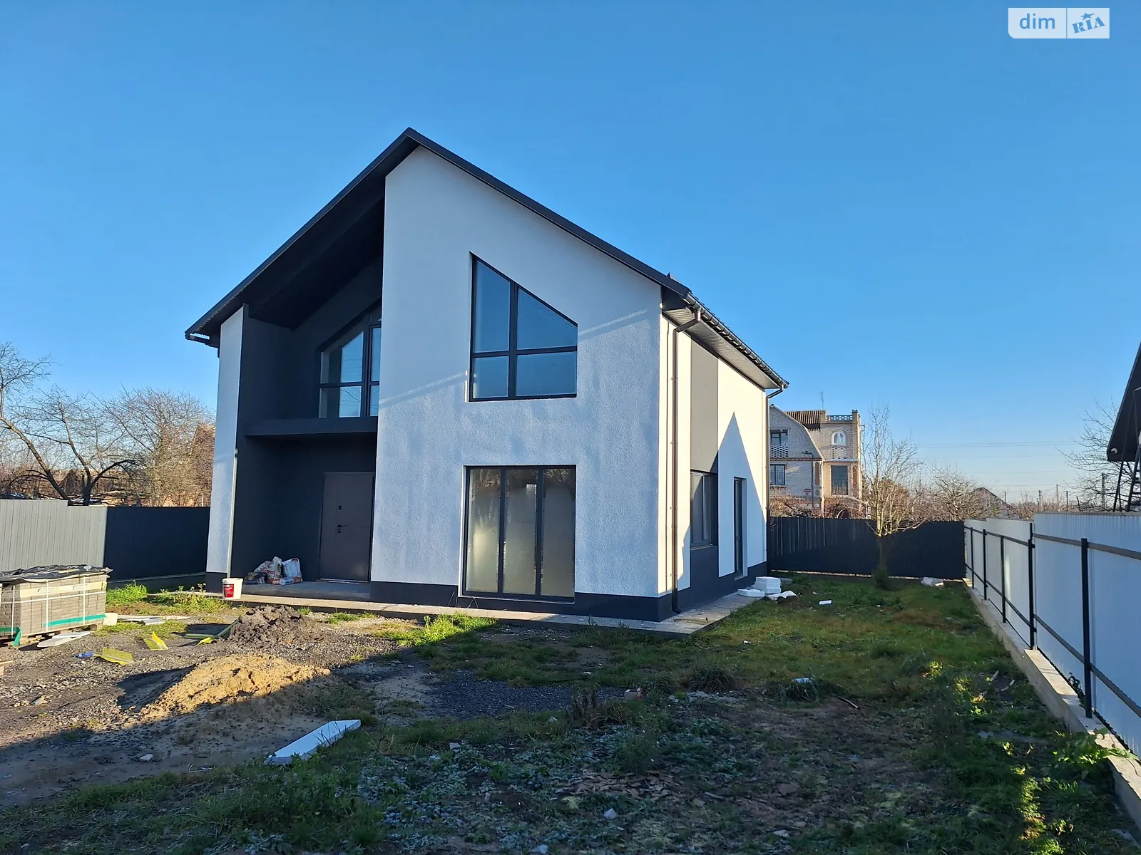 Продается дом на 2 этажа 118 кв. м с мебелью, цена: 78000 $ - фото 1