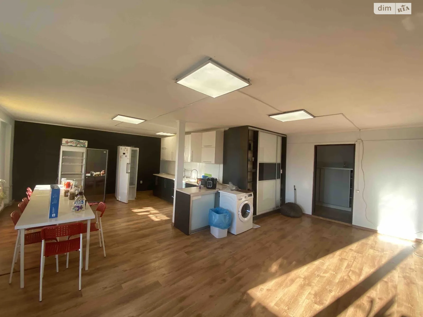 Сдается в аренду помещения свободного назначения 430 кв. м в 5-этажном здании, цена: 2245 $ - фото 1