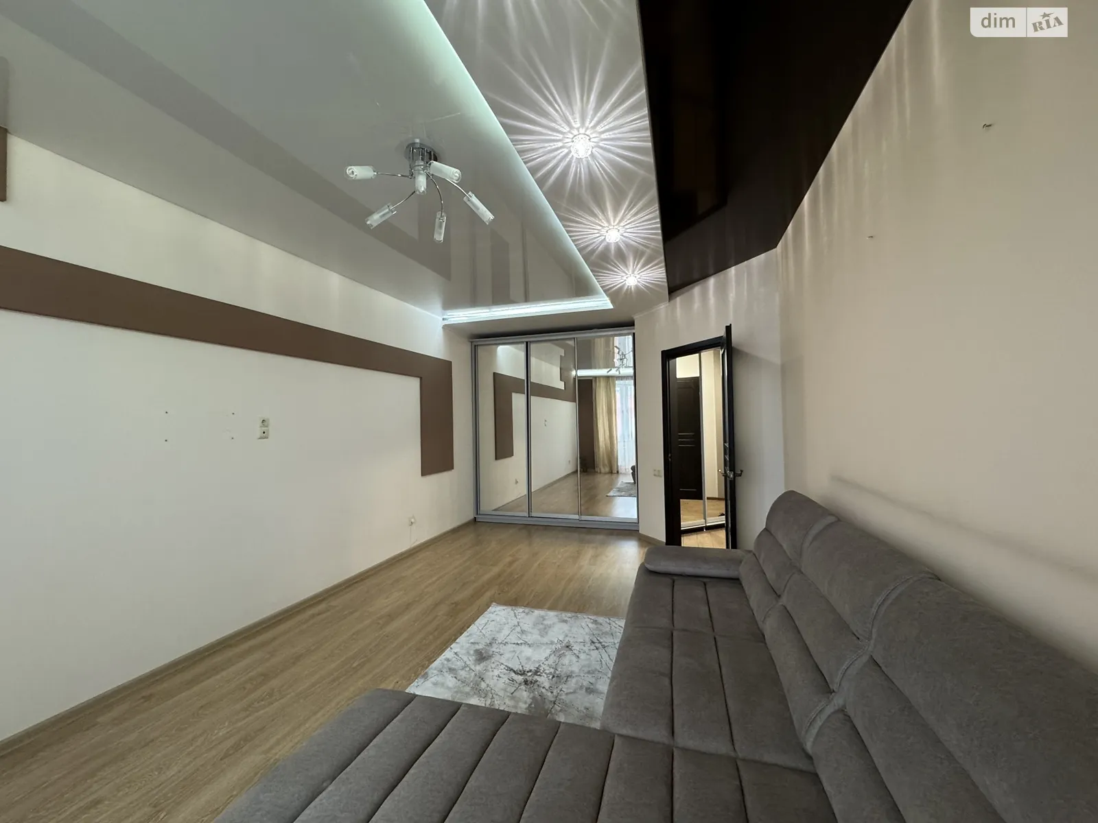 Сдается в аренду 1-комнатная квартира 52 кв. м в Виннице, ул. Анатолия Бортняка, 10 - фото 1