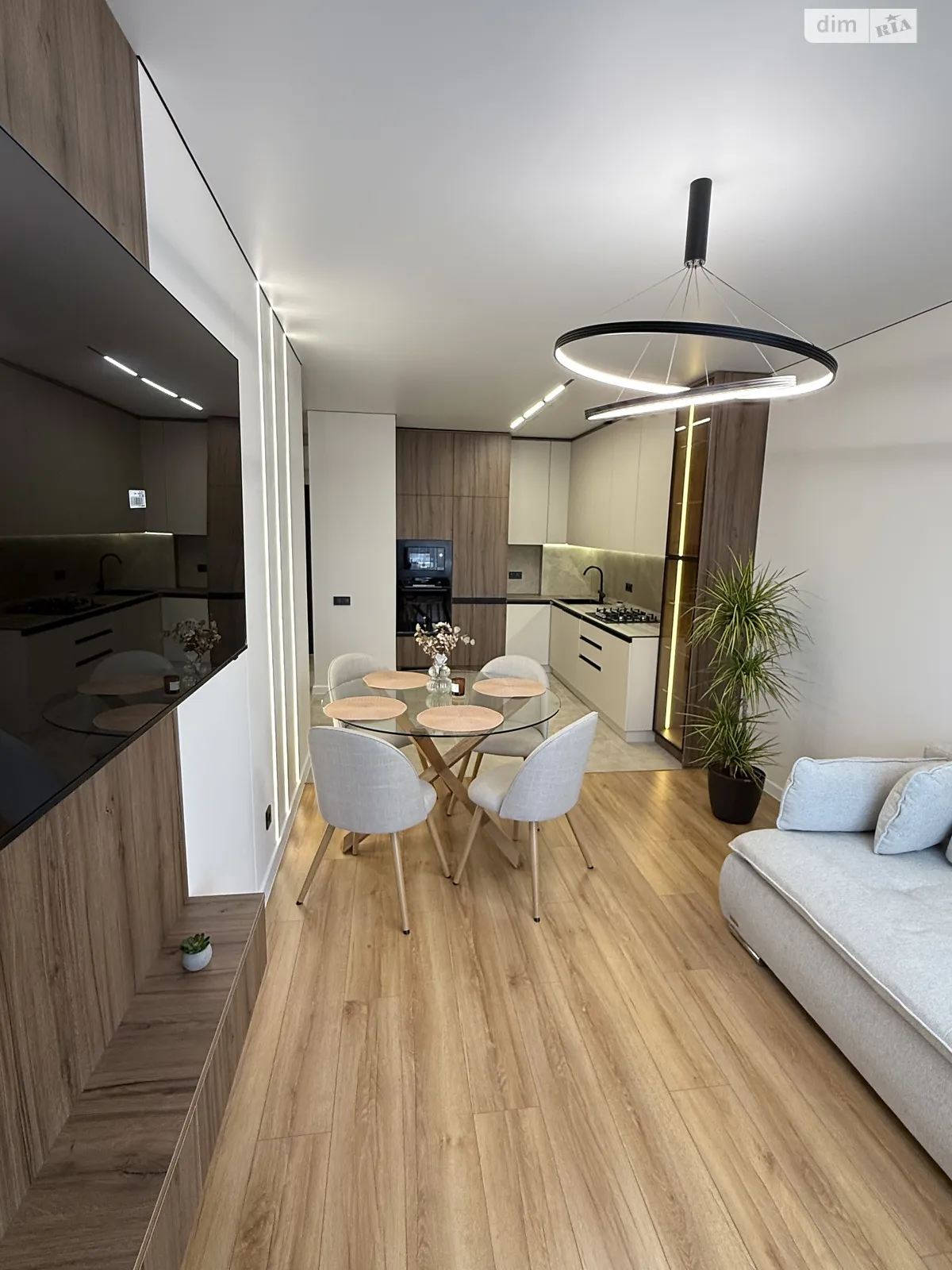 Продається 1-кімнатна квартира 47.2 кв. м у Львові, вул. Трильовського, 4Б - фото 1