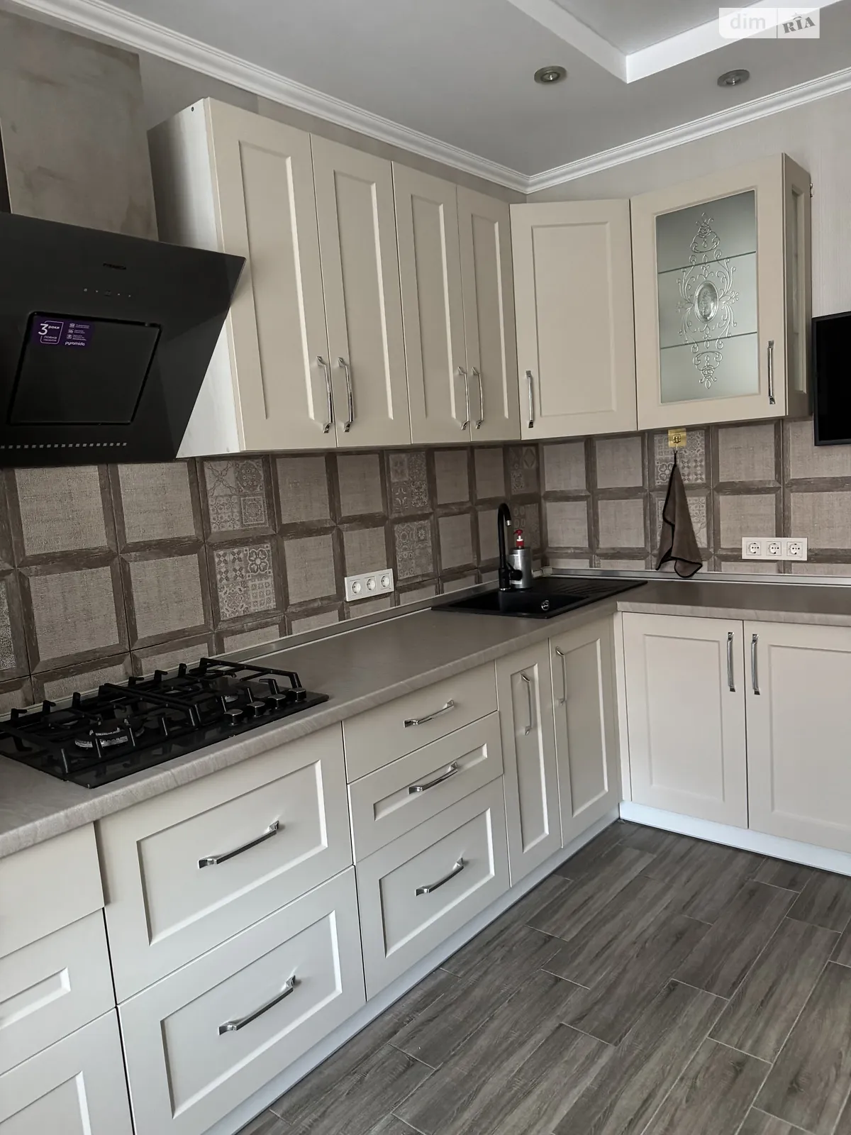 Сдается в аренду 1-комнатная квартира 48 кв. м в Виннице, ул. Киевская - фото 1