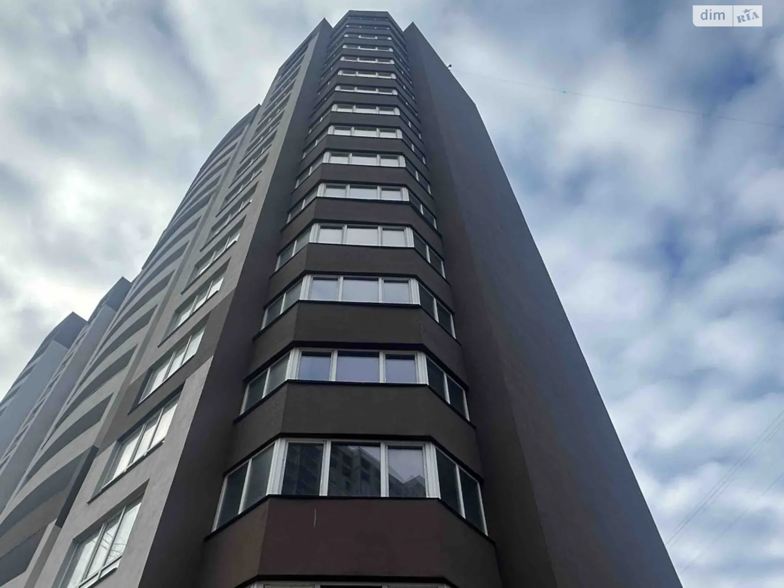 Продается 1-комнатная квартира 55 кв. м в Киеве, ул. Семьи Кульженков, 22 корпус 1 - фото 1