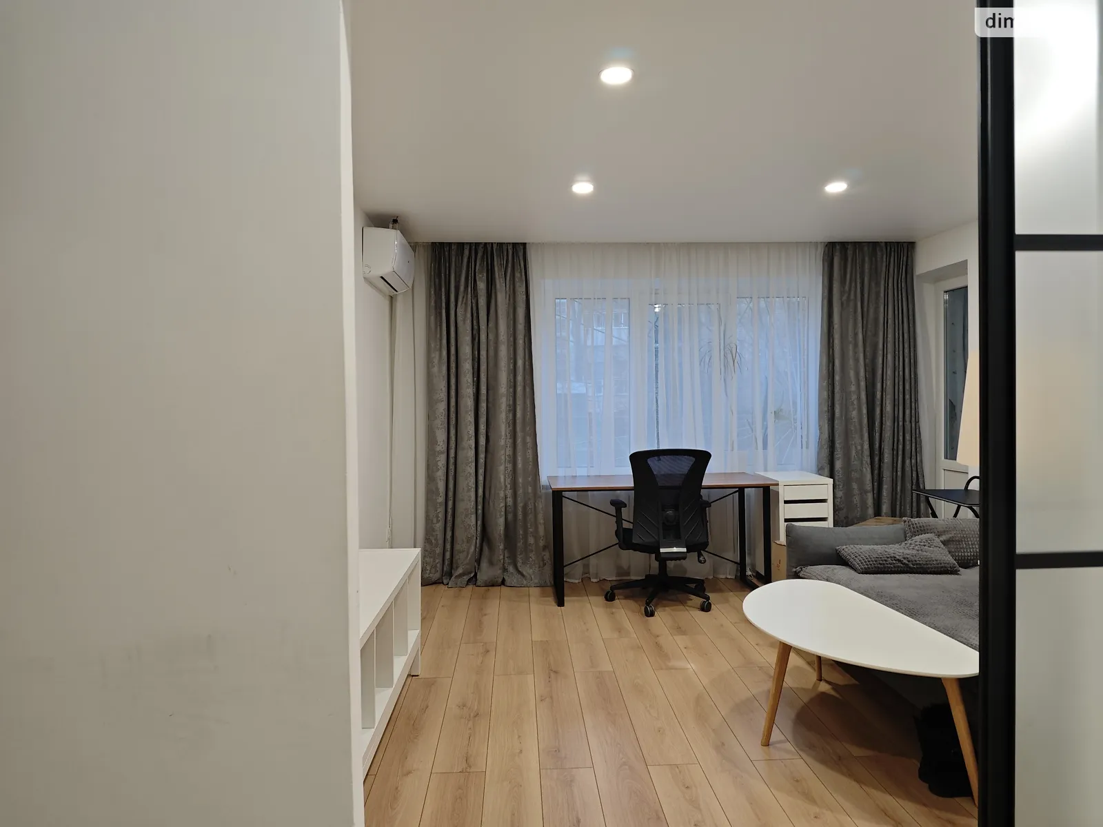 Продается 2-комнатная квартира 48.6 кв. м в Днепре, мас. Тополь-2, 10 корпус 2 - фото 1