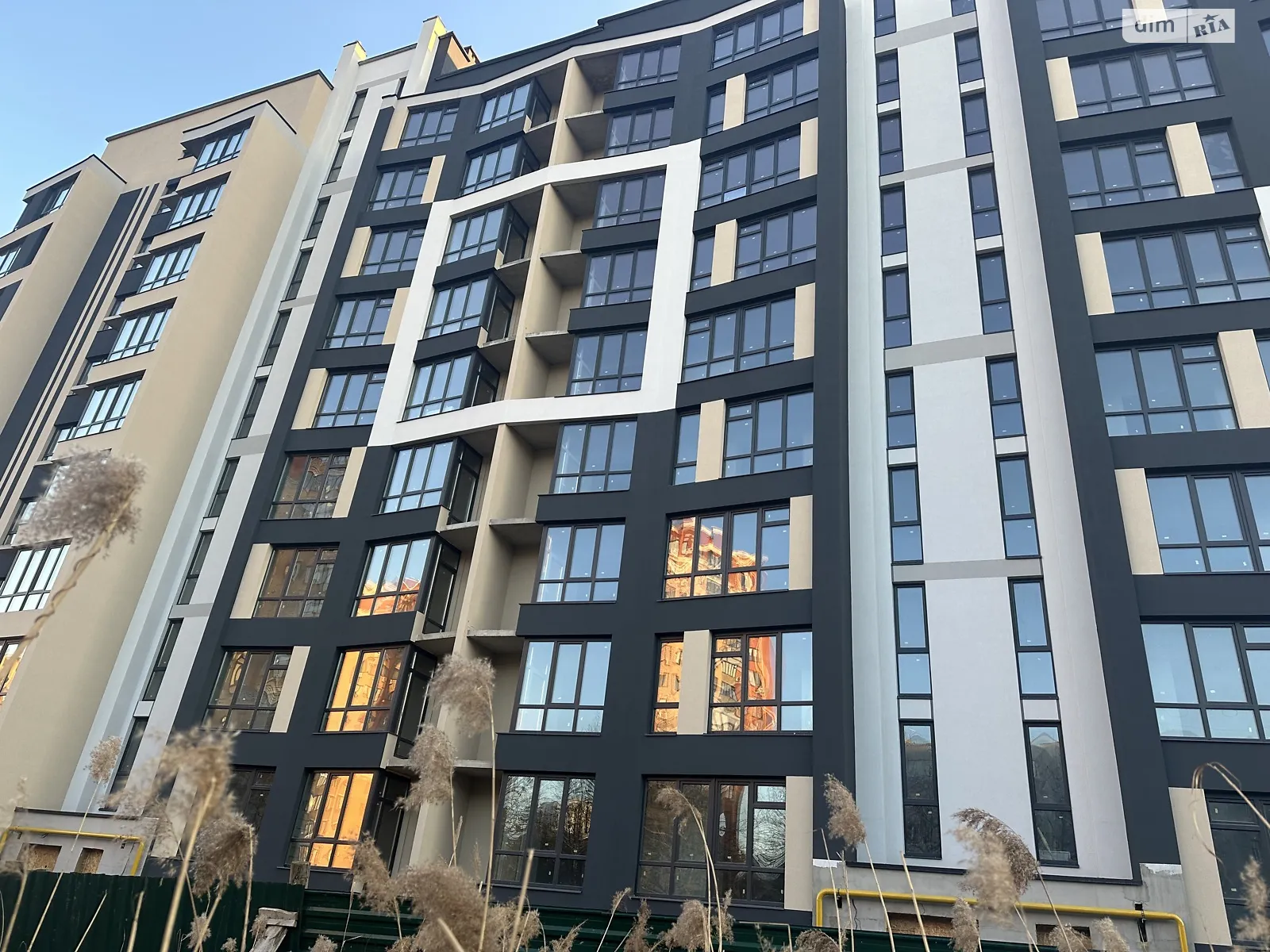 Продается 2-комнатная квартира 66 кв. м в Хмельницком, ул. Заречанская, 3/3В - фото 1