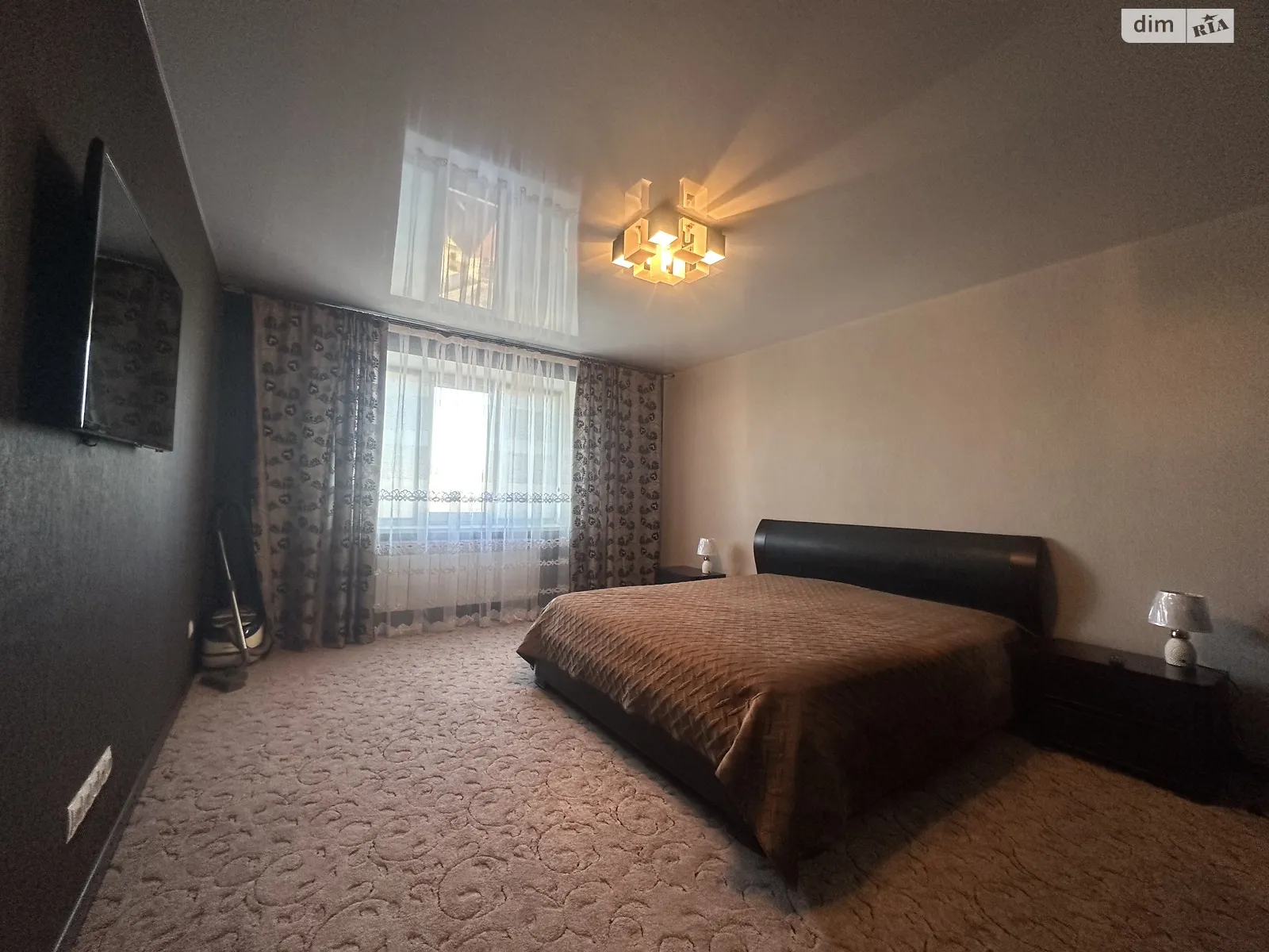 Сдается в аренду 1-комнатная квартира 60 кв. м в Виннице, пер. Николая Амосова, 28А - фото 1