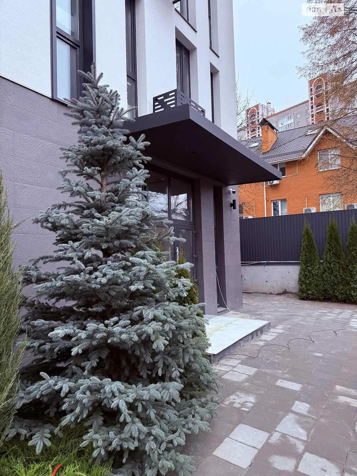 Продается 1-комнатная квартира 33.5 кв. м в Киеве, ул. Осенняя, 28 - фото 1