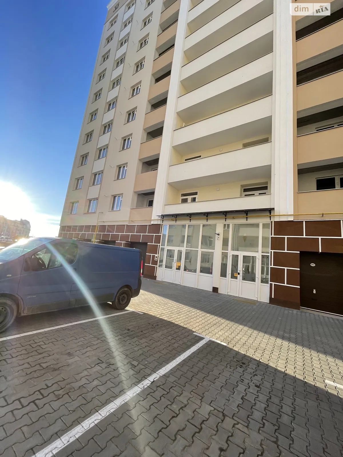 Продается 2-комнатная квартира 68 кв. м в Хмельницком, ул. Кармелюка, 3В - фото 1