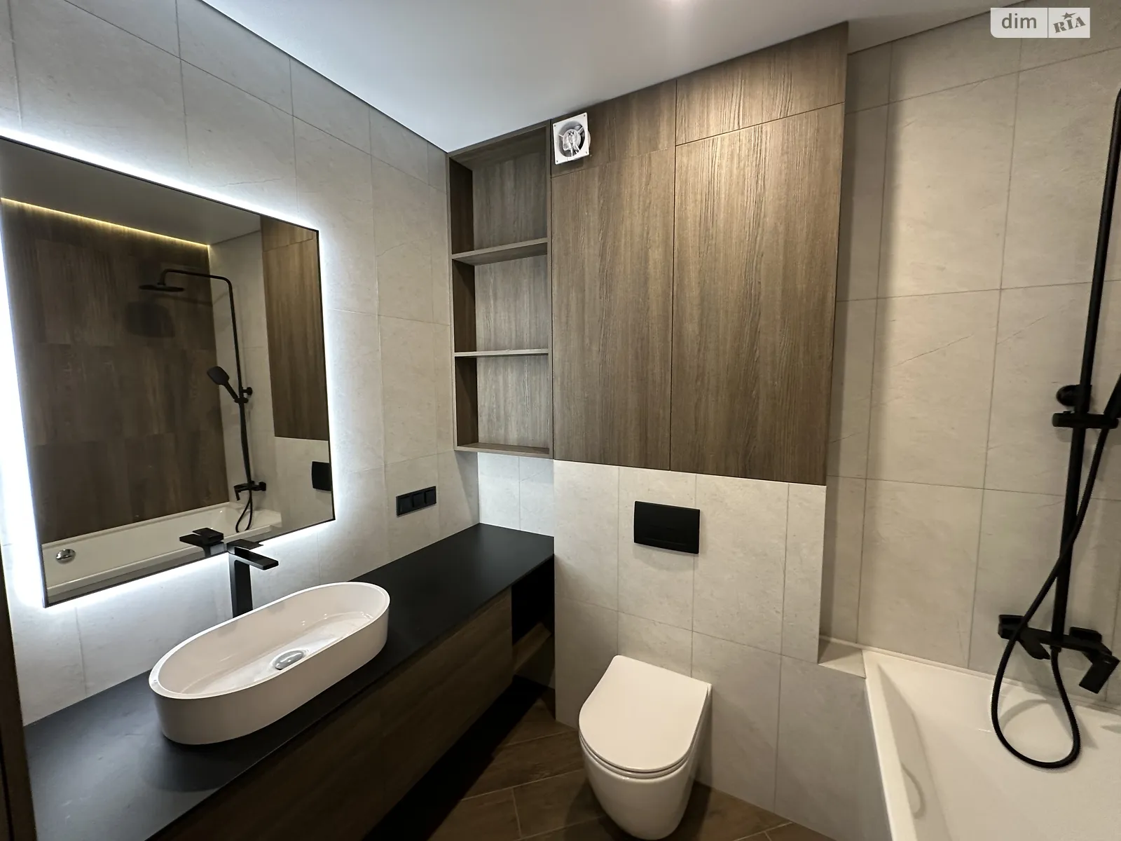 Продается 2-комнатная квартира 85 кв. м в Хмельницком, ул. Панаса Мирного, 14/3В - фото 1