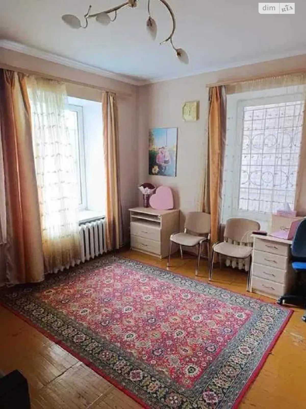 Продается 1-комнатная квартира 30 кв. м в Полтаве, ул. Героев-чернобыльцев - фото 1