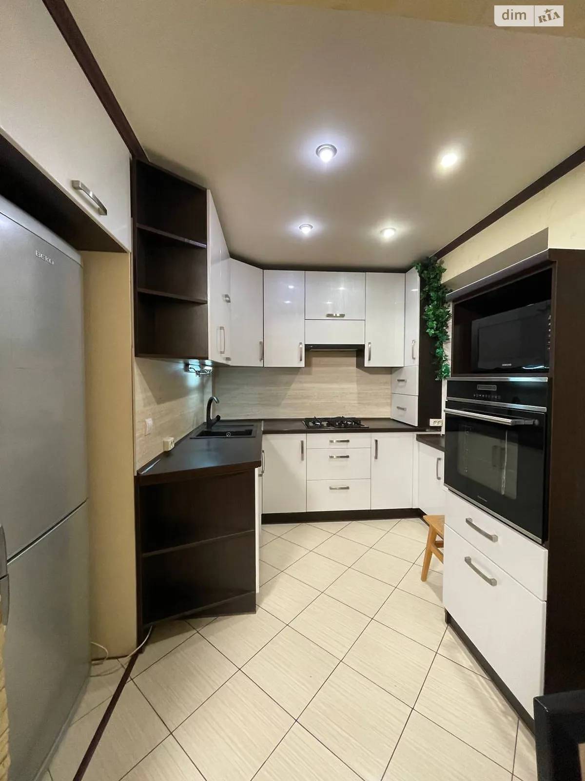 Продається 3-кімнатна квартира 60.4 кв. м у Дніпрі, вул. Незалежності(Титова), 30 - фото 1