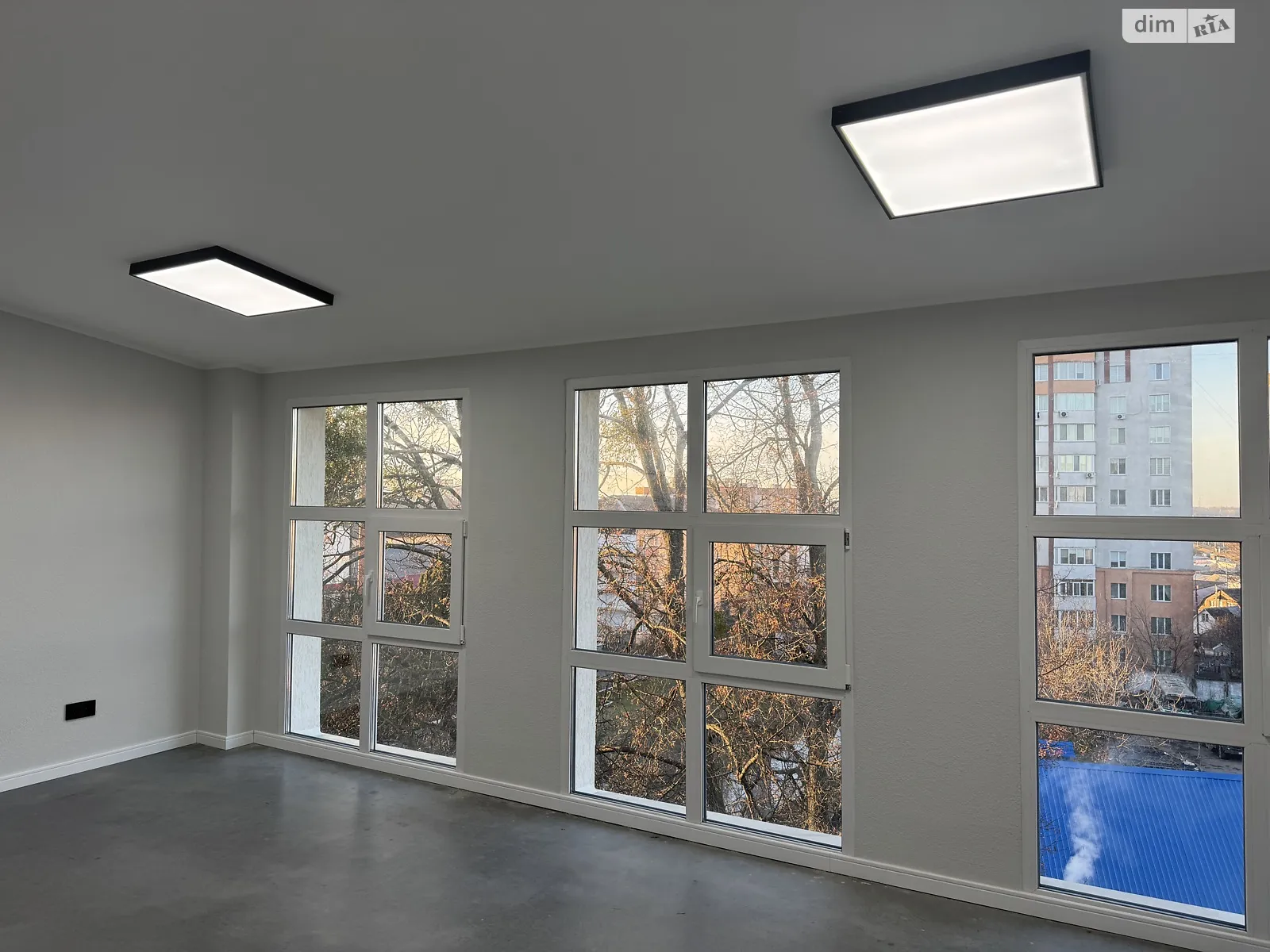 Здається в оренду офіс 37.4 кв. м в бізнес-центрі, цена: 12300 грн - фото 1