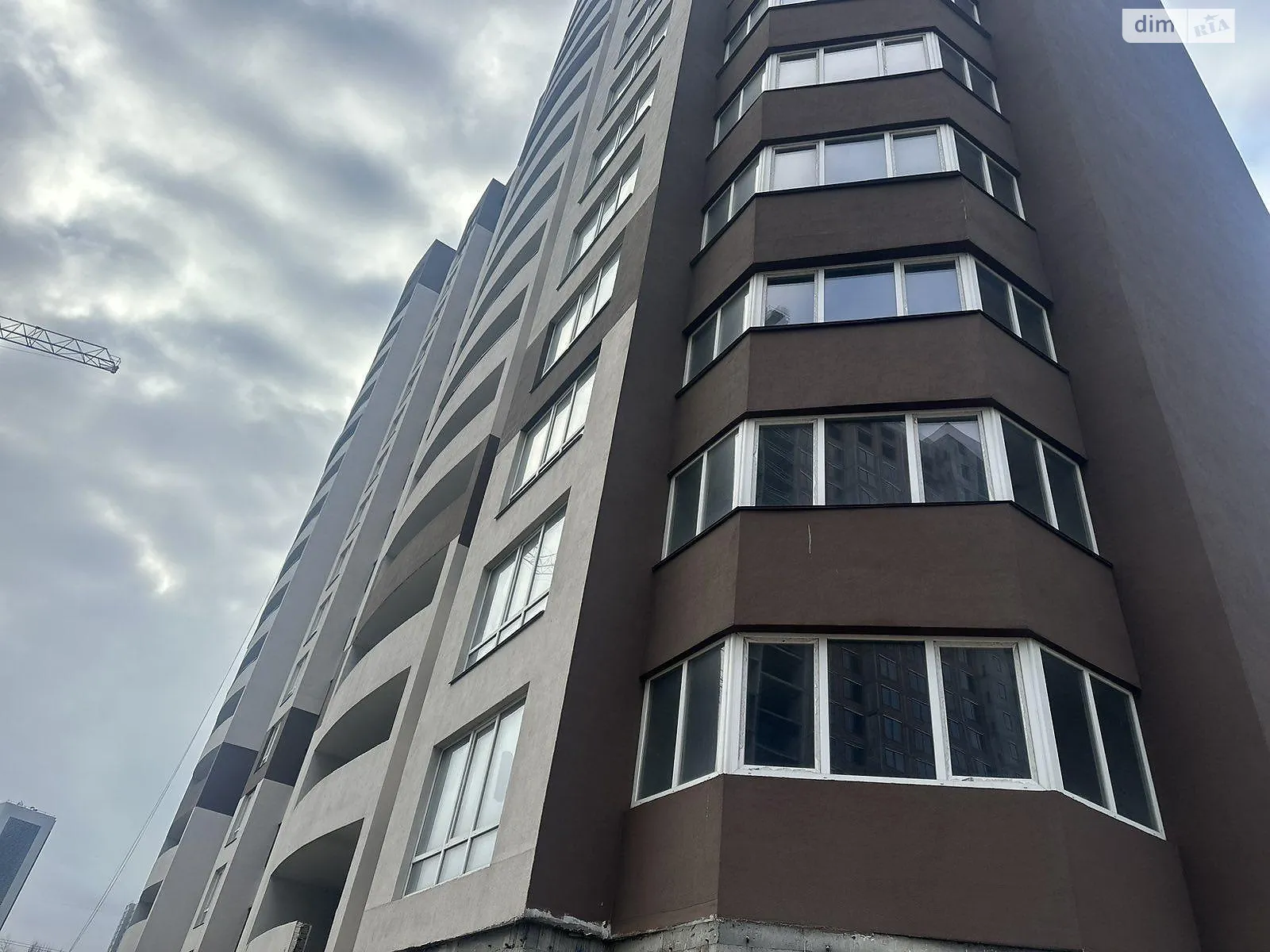 Продается 1-комнатная квартира 48 кв. м в Киеве, ул. Семьи Кульженков, 22 корпус 1 - фото 1