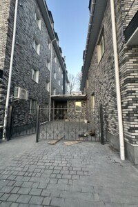 Продаж квартири, Вінниця, р‑н. Старе місто, Ясний провулок, буд. 12А