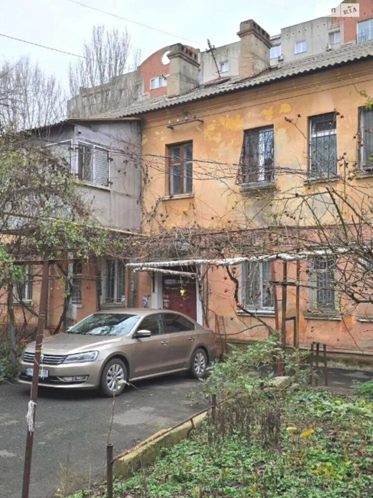 Продается 2-комнатная квартира 46 кв. м в Одессе, ул. Бригадная - фото 1