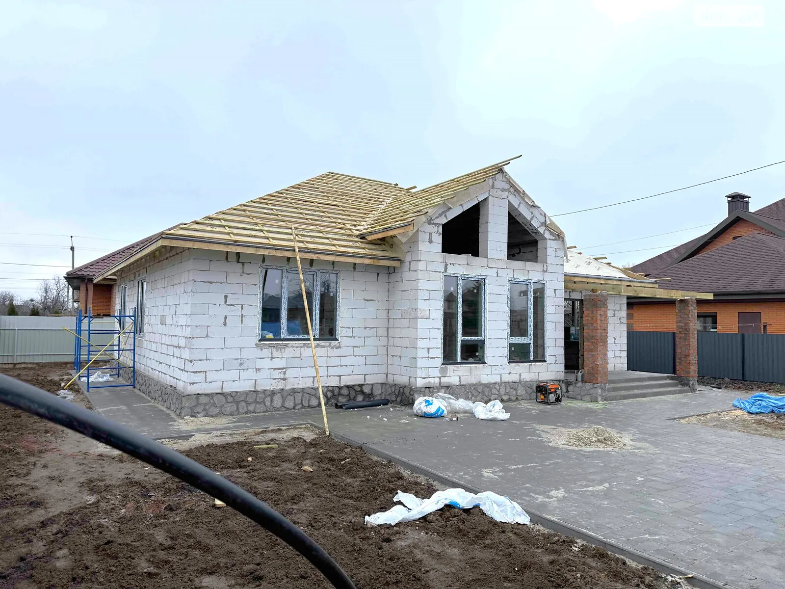 Продается одноэтажный дом 116.9 кв. м с участком, цена: 90000 $ - фото 1