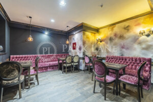 Долгосрочная аренда коммерческого помещения, Киев, р‑н. Центр, ст.м. Университет, Богдана Хмельницкого улица, дом 50