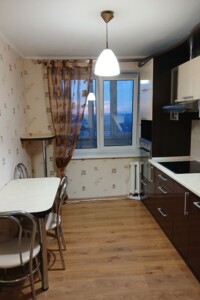 Довгострокова оренда квартири, Рівне, р‑н. Політон, Київська вулиця