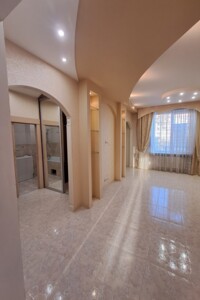 Продажа квартиры, Винница, р‑н. Центр, Гоголя улица, дом 2