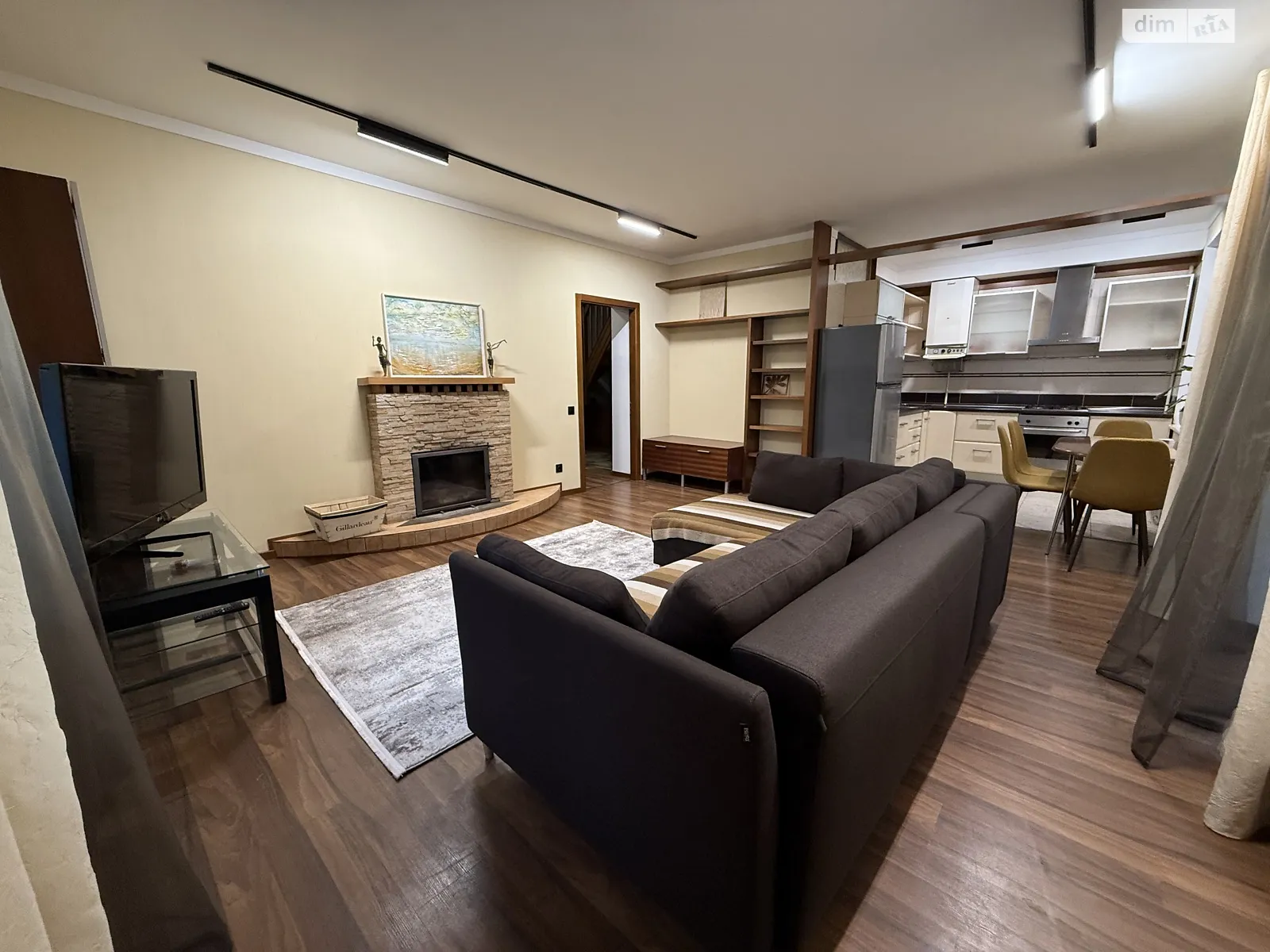 Сдается в аренду 5-комнатная квартира 147 кв. м в, цена: 28000 грн - фото 1