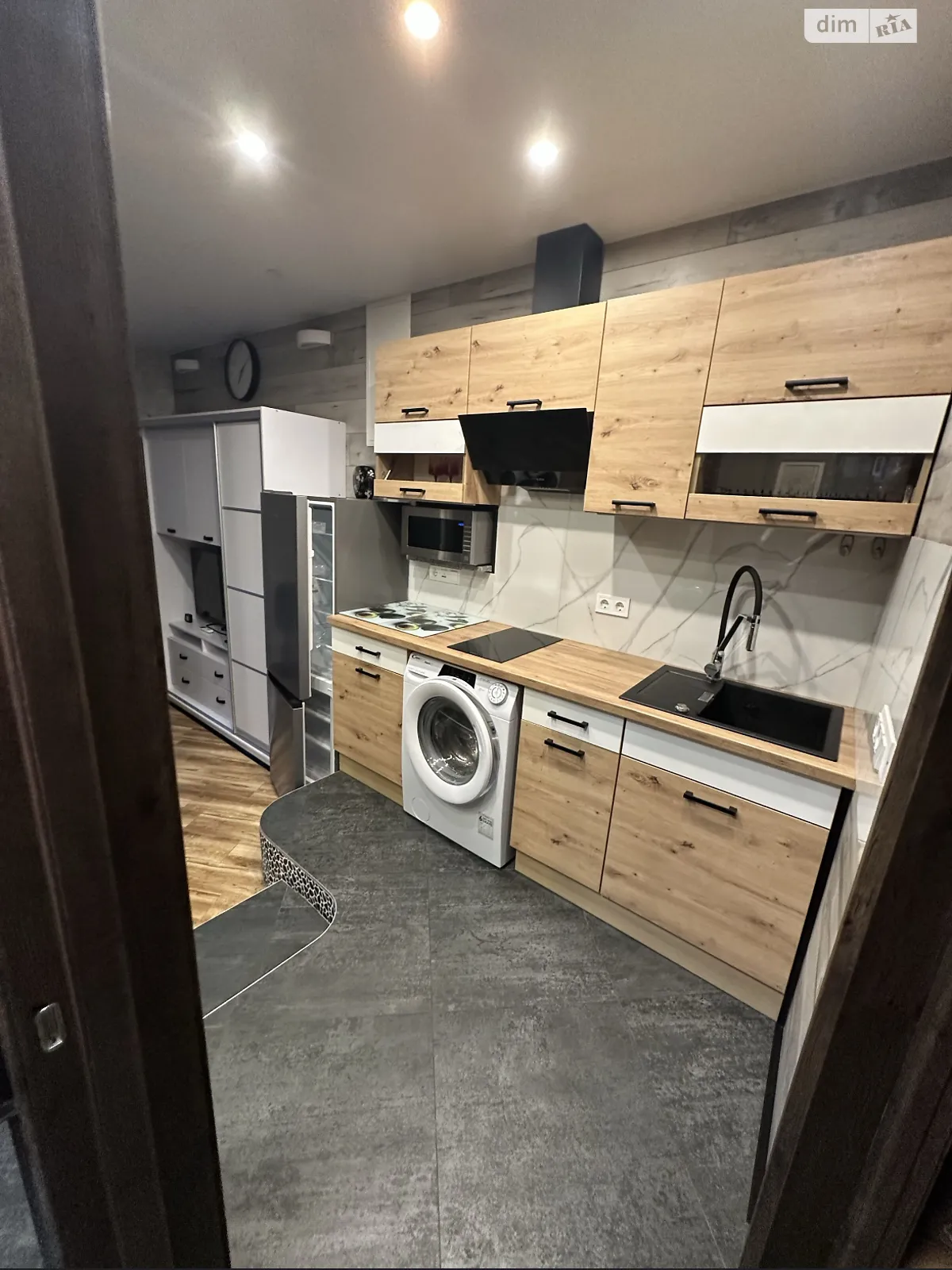 Сдается в аренду 1-комнатная квартира 28 кв. м в Киеве, ул. Виденская(Котика) - фото 1