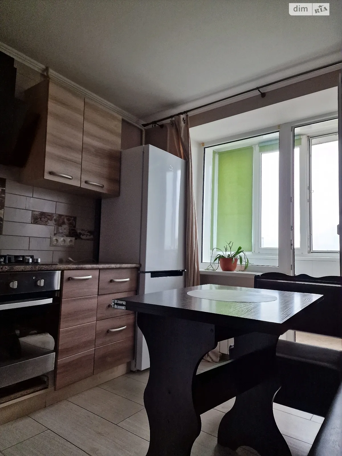 Продается 1-комнатная квартира 37 кв. м в Днепре, ул. Осенняя, 13Б - фото 1